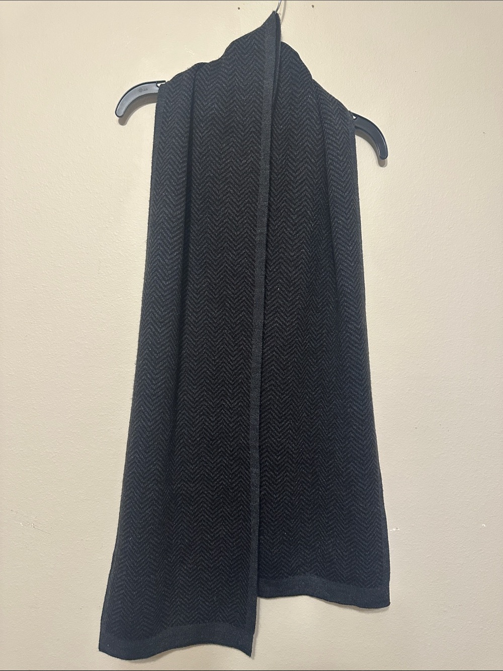 Van Heusen Black Herringbone Knit Scarf